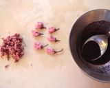 A picture of step 2 of Oatmeal & Sakura Steamed Bread.