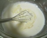 A picture of step 5 of Creamy Melting Triple-layered Mango Pudding.