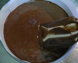 A picture of step 8 of Light & Crumbly Gateau au Chocolat.