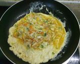 รูปขั้นตอนการทำที่ 5 ของ ไข่เจียวเนื้อปูห่อผัก