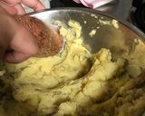 Foto langkah ke 4 dari resep Perkedel Kentang Daging.