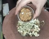 A picture of step 4 of Thandai powder & thandai.