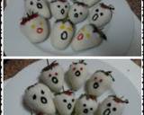 Ladybirds Ghost Strawberries recipe step 4 photo