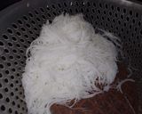 Foto langkah ke 1 dari resep Keroket isian bihun pedas.