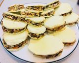 Hình bước làm 6 của món Hamberger khoai môn