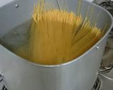 Foto langkah ke 1 dari resep Spaghetti carbonara.