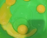 Foto langkah ke 1 dari resep Cake kuning telur.