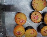 Foto langkah ke 6 dari resep Cupcake simple.