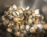 Foto del paso 3 de la receta: Berberechos al vapor