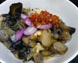 Hình bước làm 2 của món Bún riêu cua ốc