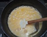 Foto langkah ke 2 dari resep 111. Bubur Telur untuk anak tumgi.