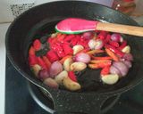 Foto langkah ke 3 dari resep Sambal Baby Cumi Segar.