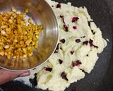 A picture of step 4 of Rasmalai Modak.