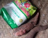 Foto langkah ke 1 dari resep Lemet singkong pandan.