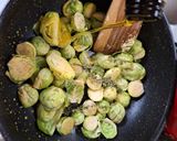 Rizses, húsos, kelbimbós recept fázis 2 fotója