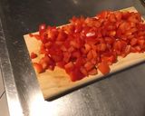 Une image de l'étape 11 de Chapon haché aux poivrons rouges et pesto.