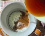 Foto langkah ke 2 dari resep Teh Jahe Susu.