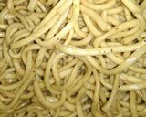 A picture of step 4 of Chicken Hakka Noodles.