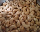 A picture of step 1 of Vickys Cashew Nut 'Cream Cheese'.
