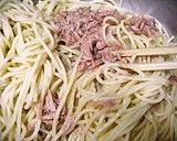 A picture of step 6 of Japanese-Style Chilled Carbonara Pasta With Bonito Flakes.