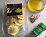 Foto del paso 1 de la receta: Capellacci de setas, “aglio e olio”