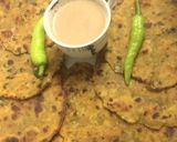 A picture of step 2 of Methi besan ke parathe methi na thepla.