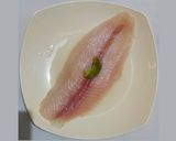 Foto langkah ke 1 dari resep Steam Patin/Dori Saus Hongkong.