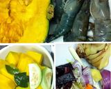 A picture of step 1 of Pumpkin Curry With Prawns.