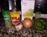 Foto del paso 1 de la receta: Jamoncitos o muslo de pollo en salsa