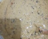 Foto del paso 6 de la receta: Elvis cocho (bizcocho con trozos de chocolate y galletas)