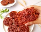 Foto langkah ke 8 dari resep Bolu Karamel Mini.