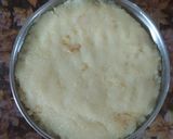A picture of step 2 of Sooji halwa.