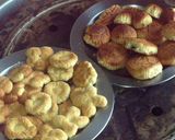 صورة لخطوة 2 من وصفة معمول بحشوه التمر😋😋😋