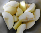A picture of step 1 of Easy Pear Compote.