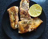 Foto del paso 3 de la receta: Lomos de salmón a la plancha
