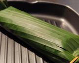 Foto langkah ke 5 dari resep Nasi Bakar Cumi Sambal Matah.
