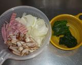 A picture of step 1 of Easy Quiche.