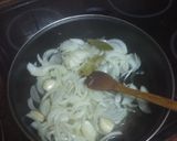 Foto del paso 3 de la receta: Estofado de atún con papas cocidas con piel