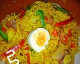 A picture of step 6 of Tumeric noodles stir fry.