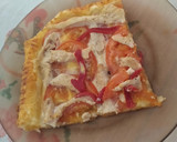 Foto del paso 7 de la receta: Hojaldre con tomate, pollo y pimiento