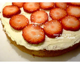A picture of step 7 of [Anita♥sweet] Strawberry Whipped Cream Cake (Milk Tea Chiffon Cake).