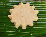 A picture of step 1 of Star Appam | Neipathiri.