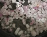 A picture of step 4 of Methi malai matar.