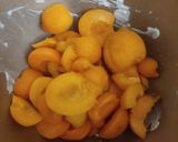 Foto del paso 3 de la receta: Helado de albaricoques (con heladera)