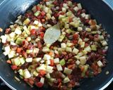 Foto del paso 3 de la receta: Arroz salteado con verduras y chorizo