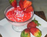 A picture of step 7 of Strawberry Frozen yogurt.