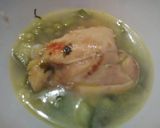 Foto del paso 3 de la receta: Caldo de pollo verde