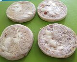 A picture of step 2 of Tomatoasts.