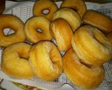 Foto langkah ke 3 dari resep Donat ala Concerto.
