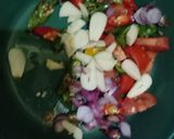 Foto langkah ke 1 dari resep Tumis Cumi Asin.